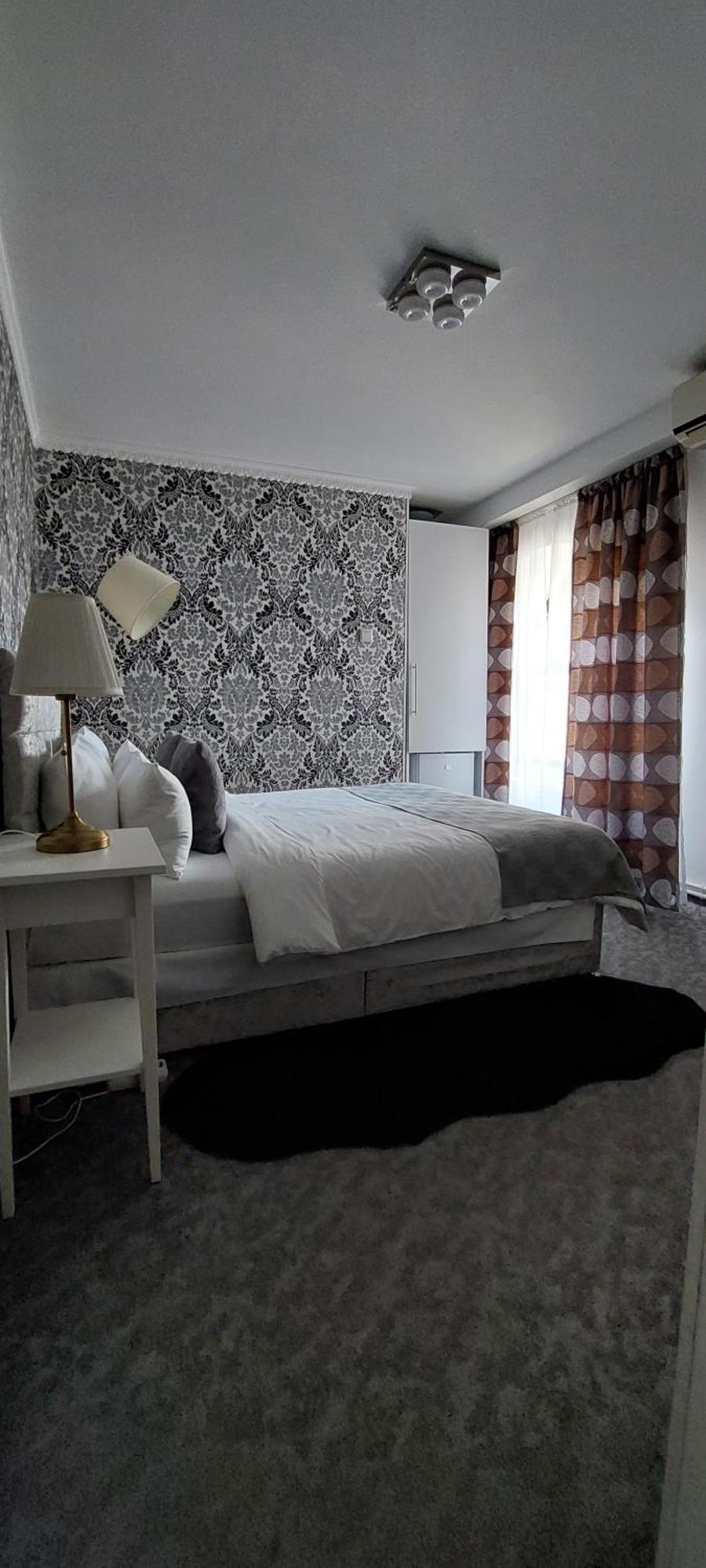 Harmony House Hotel Targu Jiu Ngoại thất bức ảnh